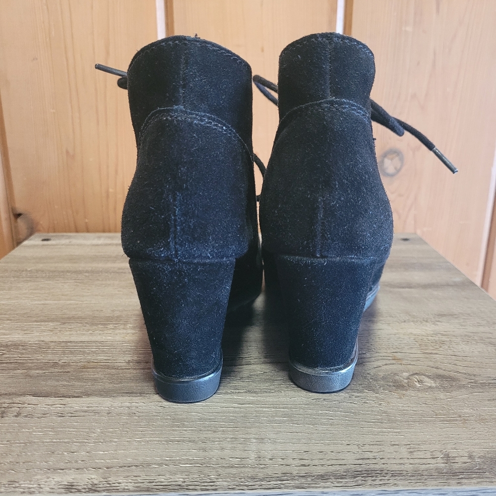 Suede Black Leather Wedge Shoes - Picture 2 of 5